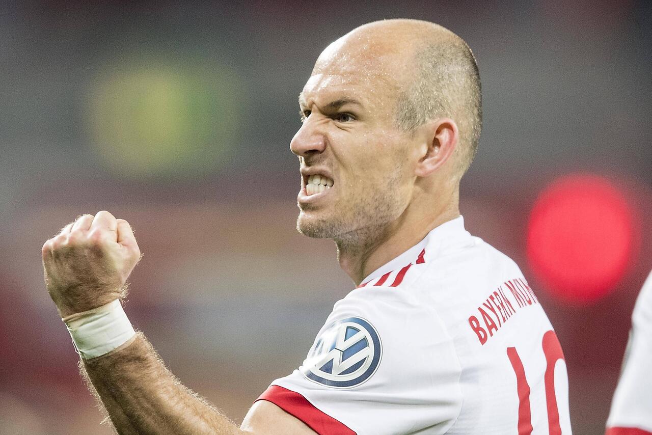 Nieuwe blessure Robben mede te wijten aan zijn kaaksluiting?